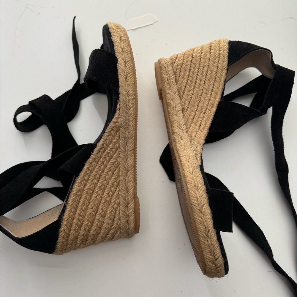 DSW cross tie wedges